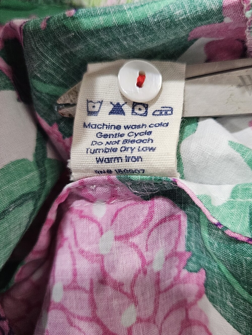 Printfresh Secret Garden Pintuck Nightgown Pink Hydrangea Green Leaves Sz S NWOT - Picture 14 of 14